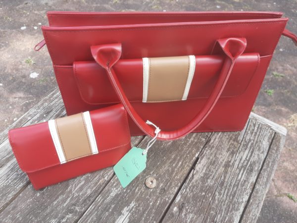 Handtasche